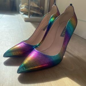 SJP by Sarah Jessica Parker Cyrus pump